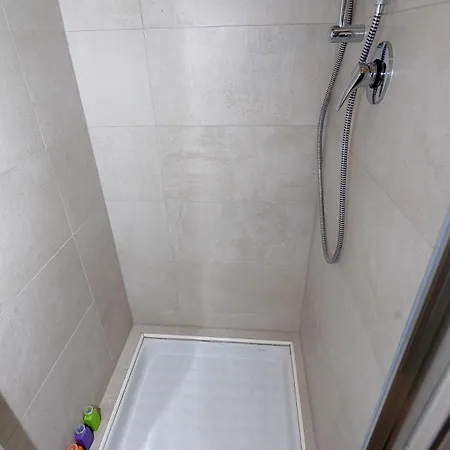 Ursich Casa Appartement Triëst