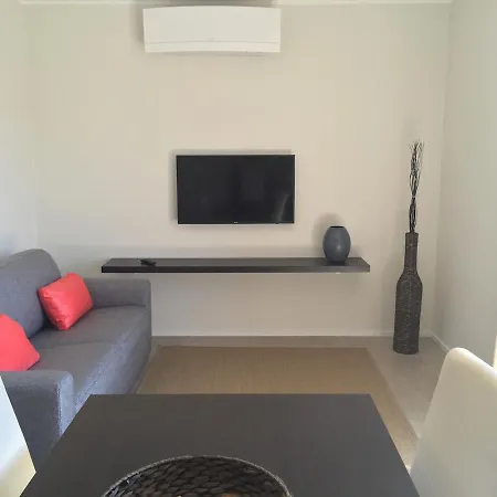 Ursich Casa Daire Trieste